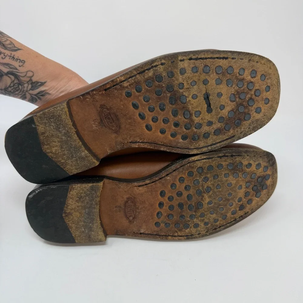 Tods Mens Size 6.5 UK 7.5 US Tan Leather Penny Loafers Made in Italy Brown